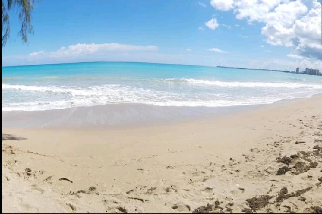Beach Front Apt Isla Verde 3 San Juan Room photo